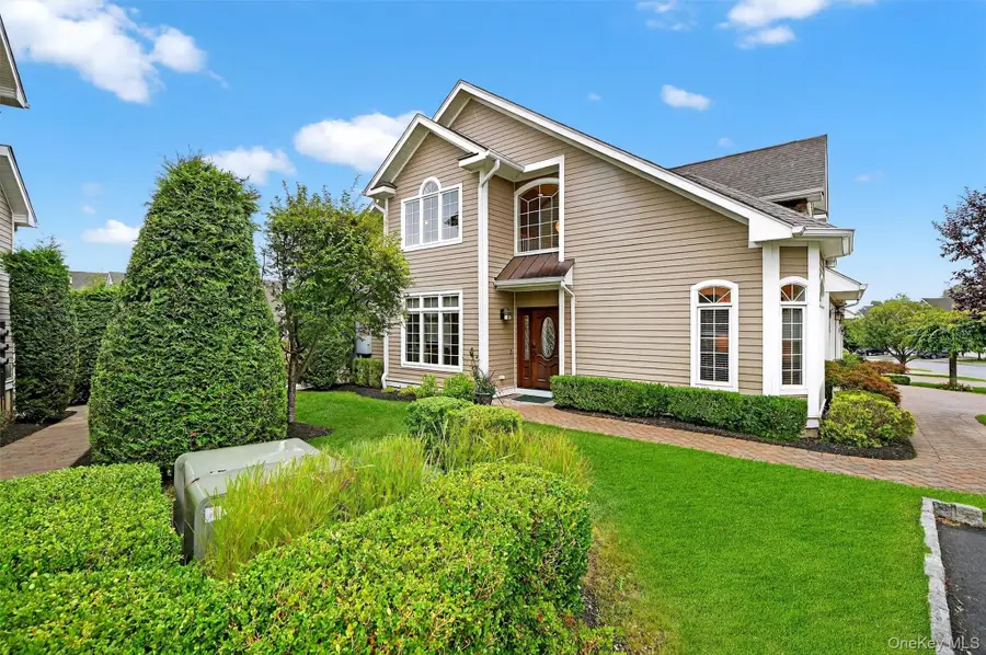 29 Michael Roberts Court, Pearl River, NY 10965 - Image #3