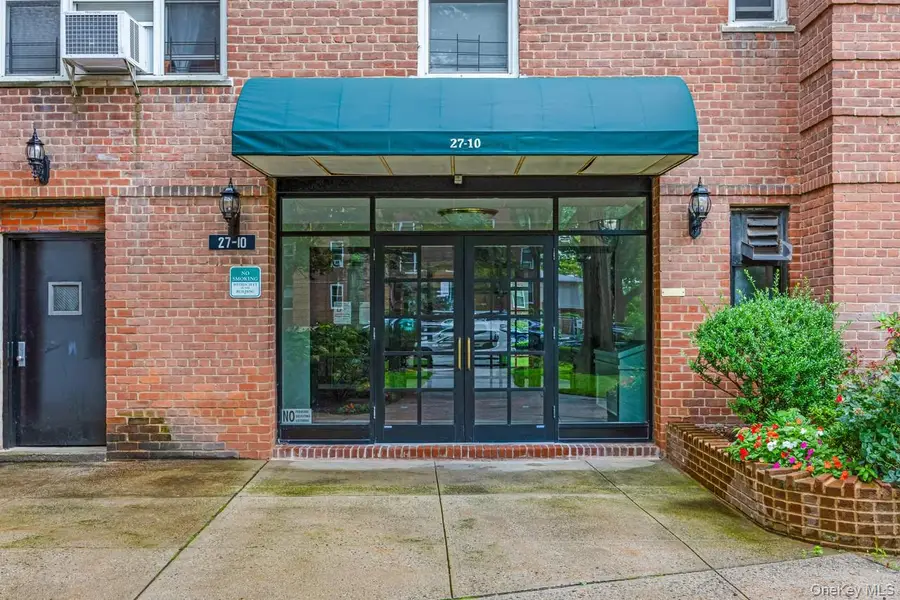 27-10 Parsons Boulevard #1F, Flushing, NY 11354 - Image #3