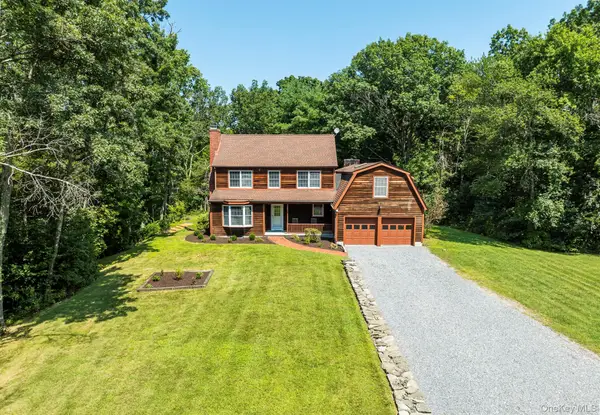 69 Brown Road, Pleasant Valley, NY 12569