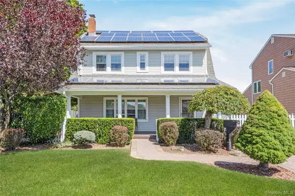 3945 Hickory Street, Seaford, NY 11783