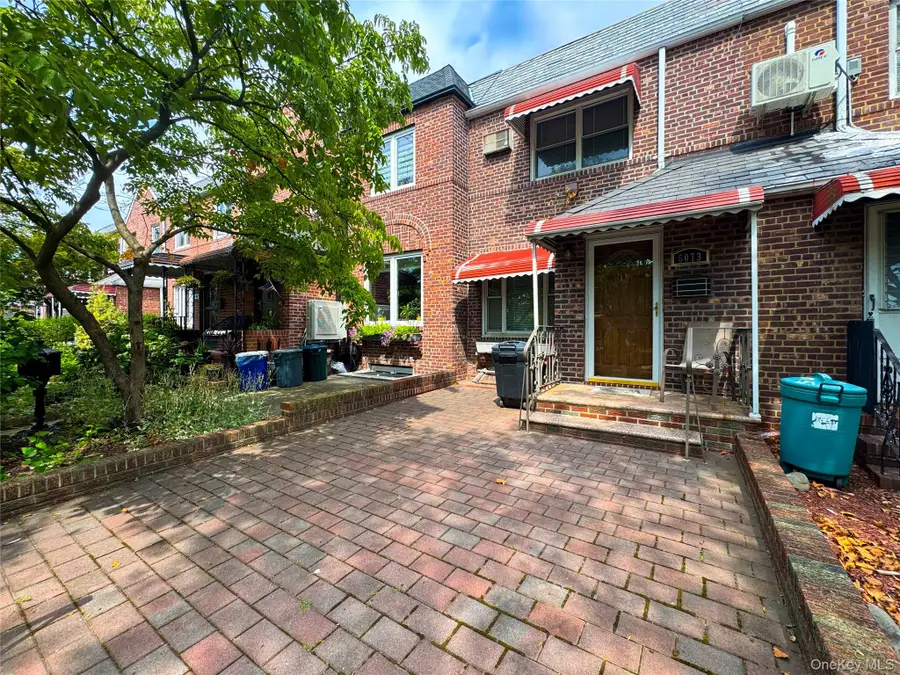 6073 71 Street, Maspeth, NY 11378 - Image #3