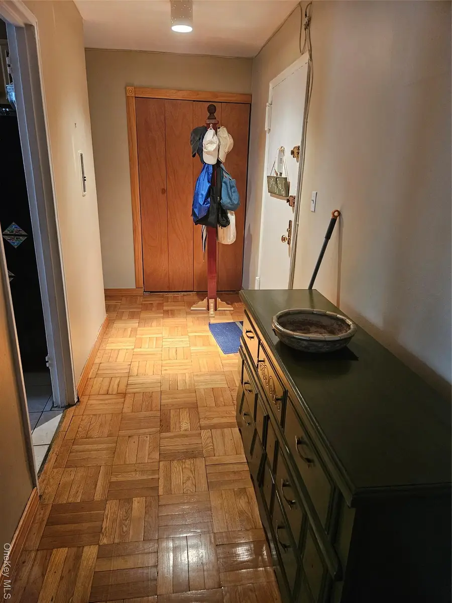 110 Brooklyn Avenue #1D, Freeport, NY 11520 - Image #3