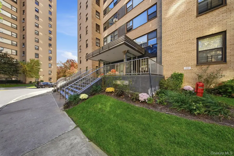 1 Fordham Hill Oval #1E, Bronx, NY 10468 - Image #3