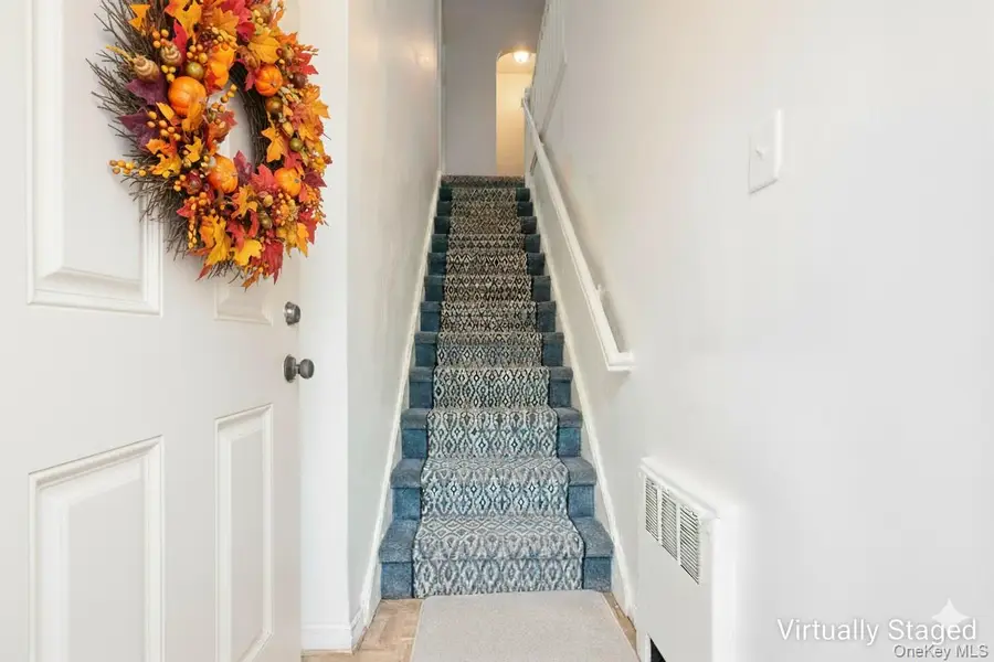 73-21 220th Street #139B2, Oakland Gardens, NY 11364 - Image #3