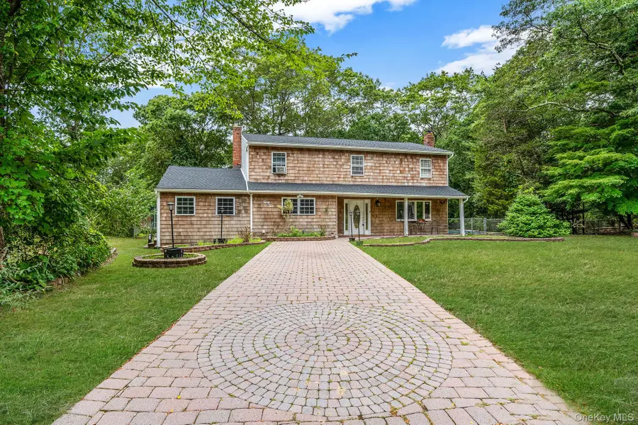 32 Artist Lake Boulevard, Middle Island, NY 11953 - Image #3