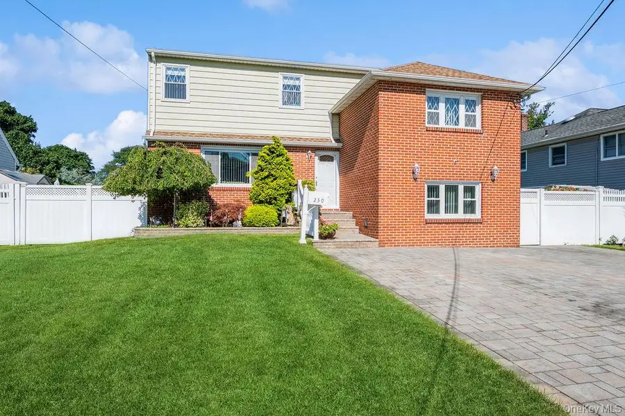 230 W End Avenue, Massapequa, NY 11758 - Image #2