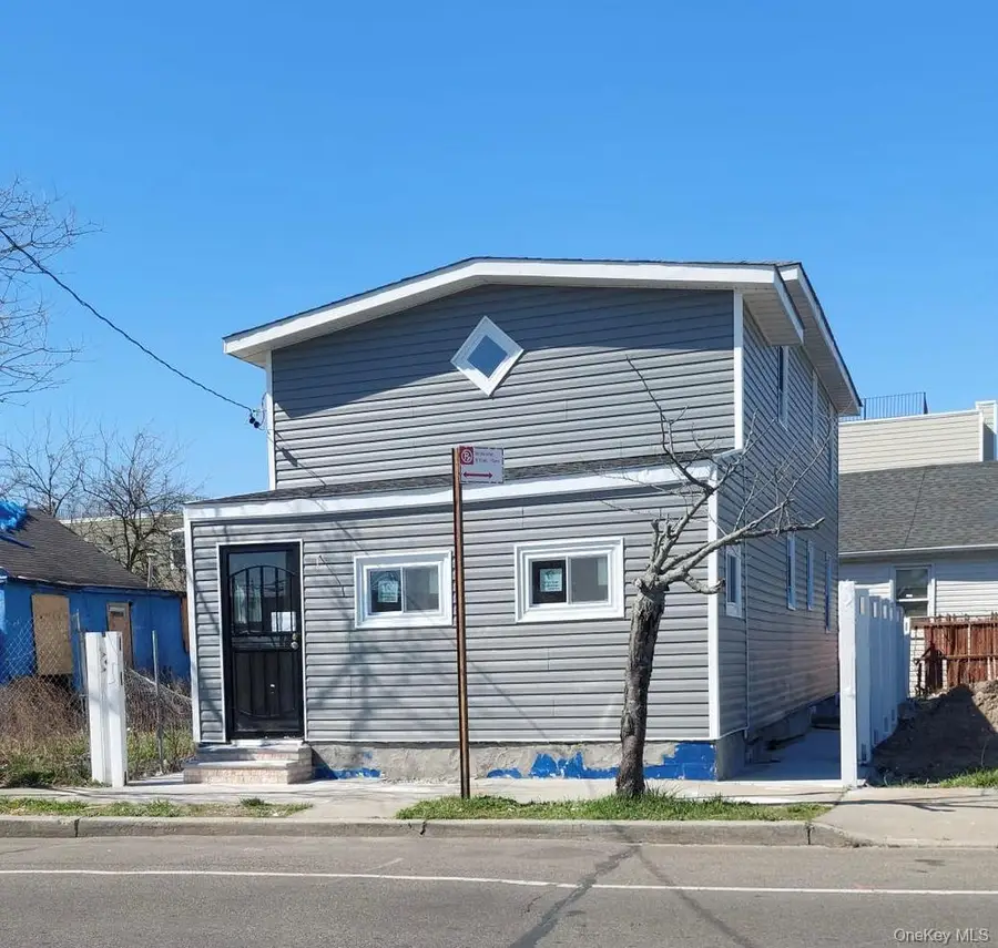 40-06 Rockaway Beach Boulevard, Far Rockaway, NY 11691 - Image #2