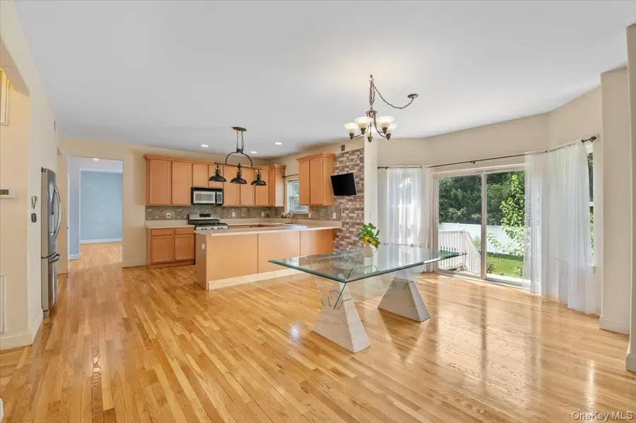 23 Island Trail, Mount Sinai, NY 11766 - Image #2