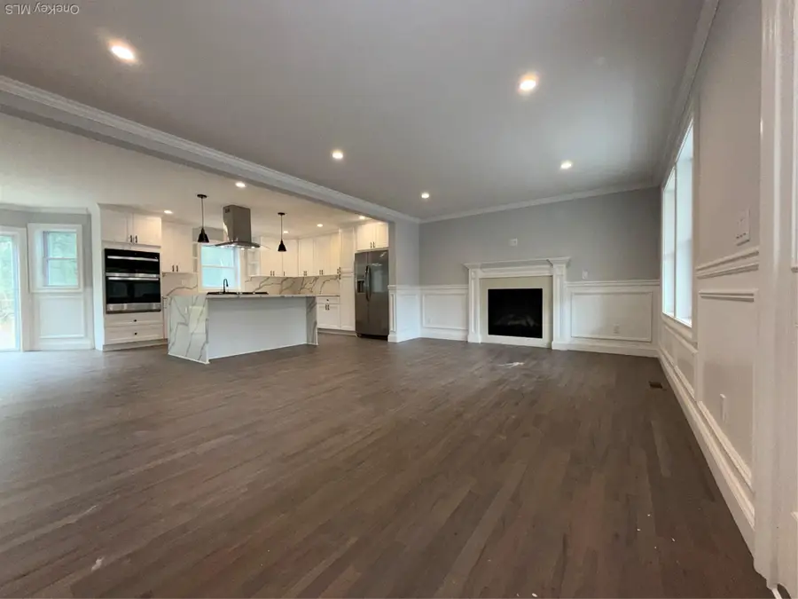 89C Mt Sinai Coram Road, Coram, NY 11727 - Image #2