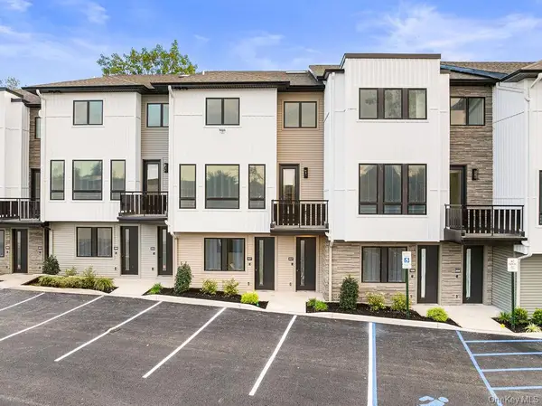 17 Union Road #107, Spring Valley, NY 10977