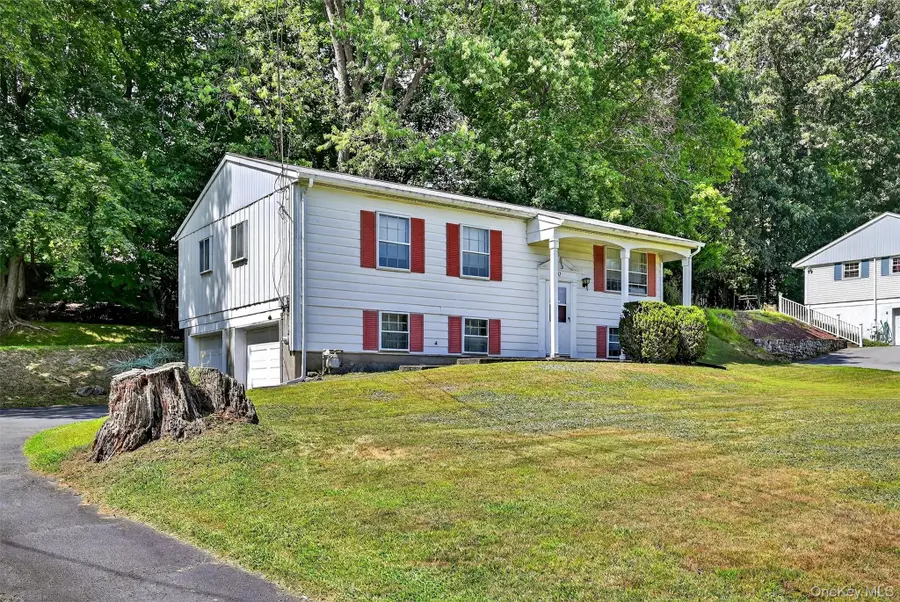 17 Hickory Street, Highland Mills, NY 10930 - Image #2
