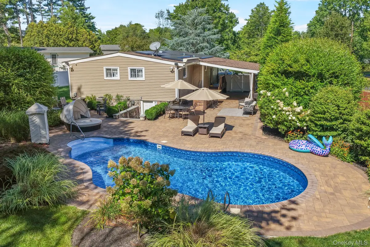 6 Gloria Court, New City, NY 10956 - Image #1