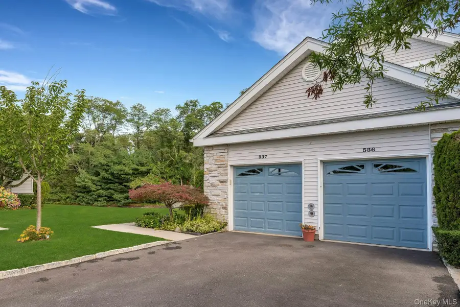 537 Highland Court, Moriches, NY 11955 - Image #3
