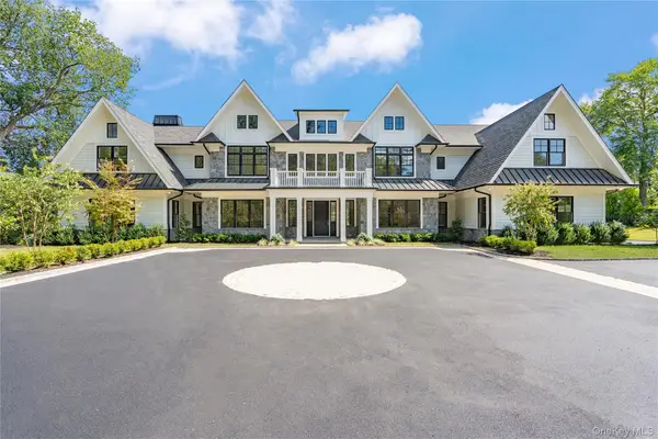 8 Dogwood Hill, Brookville, NY 11545