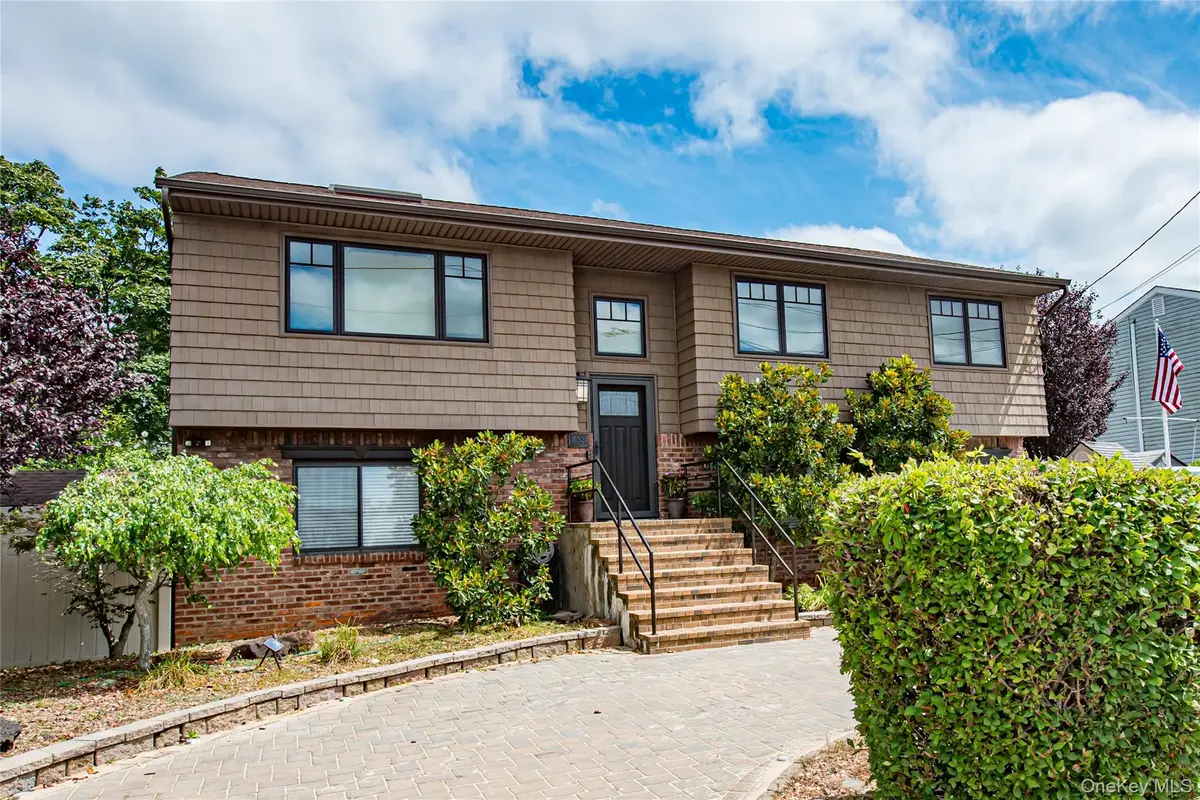 630 Shore Road, Lindenhurst, NY 11757 - Image #1