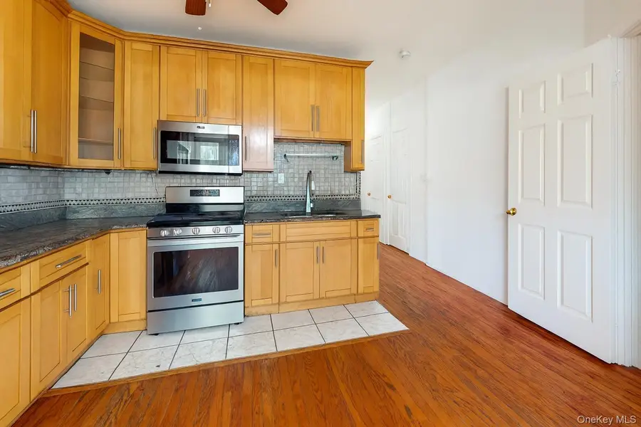 146-19 Lakewood Avenue, Jamaica, NY 11435 - Image #3