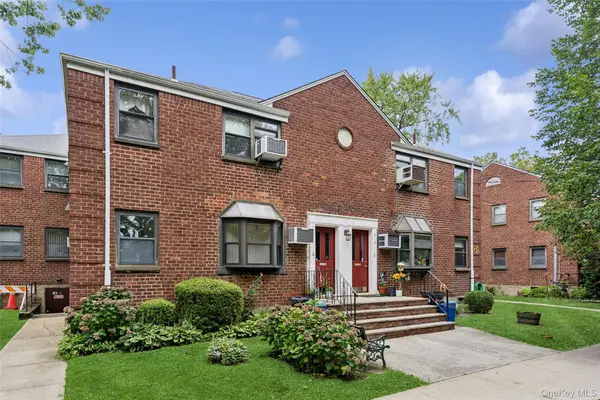 16-10 160th Street #686, Whitestone, NY 11357