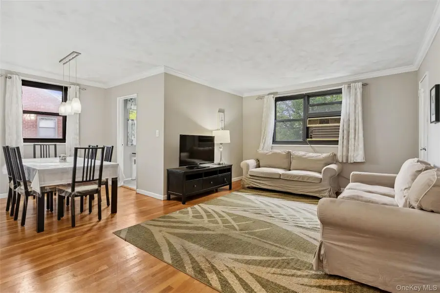 16-10 160th Street #686, Whitestone, NY 11357 - Image #2