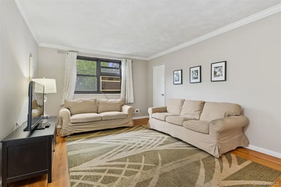 16-10 160th Street #686, Whitestone, NY 11357 - Image #3