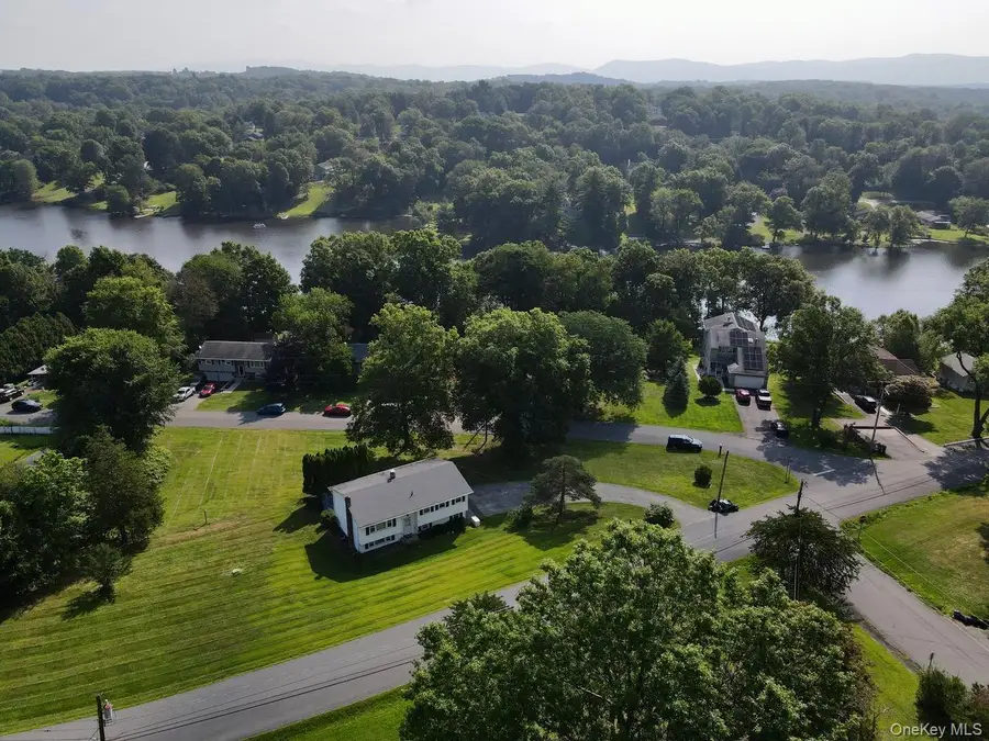 32 Valley Drive, Salisbury Mills, NY 12577 - Image #3