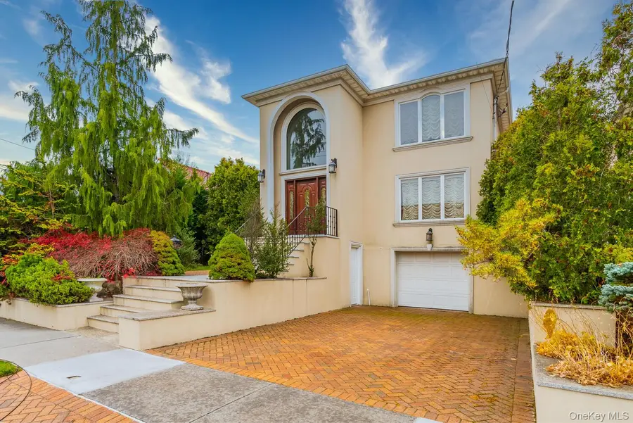 141-16 11th Avenue, Malba, NY 11357 - Image #2