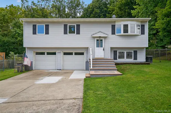 19 Half Hollow Turn, Monroe, NY 10950