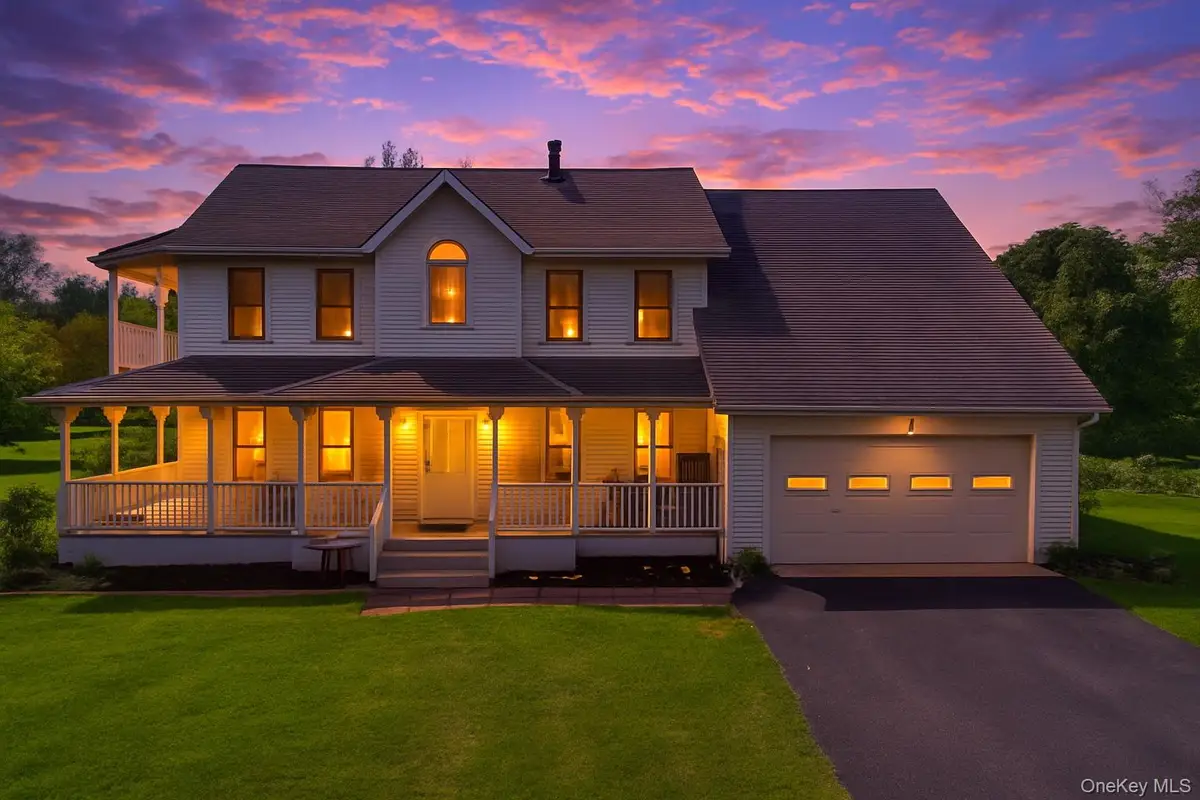 19 Eagle Heights Place, Newburgh, NY 12550 - Image #1