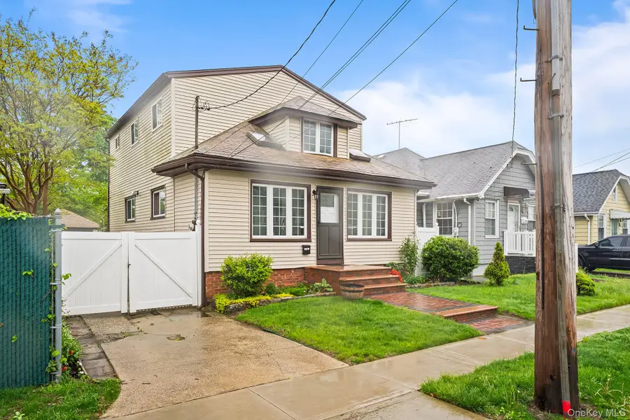 13411 243rd Street, Rosedale, NY 11422 - Image #3