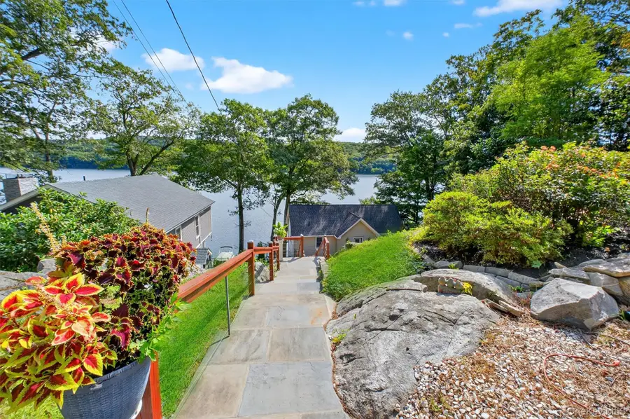 60 Lakeview Dr, Holmes, NY 12531 - Image #3