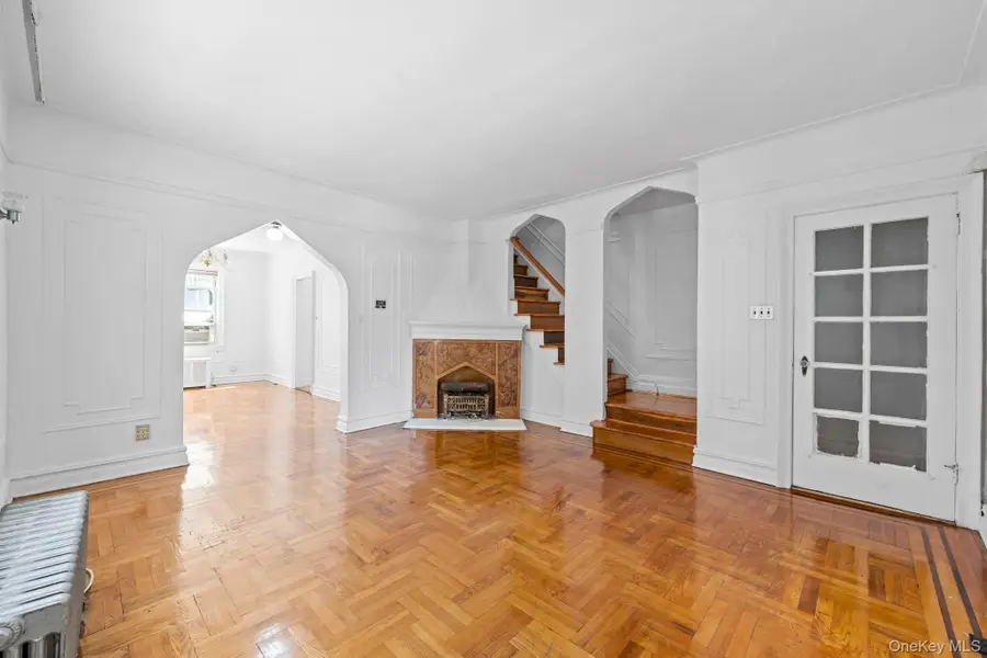 3329 Wilson Avenue, Bronx, NY 10469 - Image #2