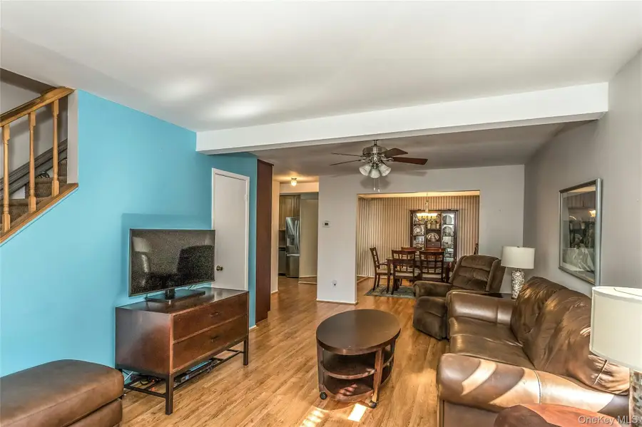 136 Albany Boulevard #17E, Atlantic Beach, NY 11509 - Image #3