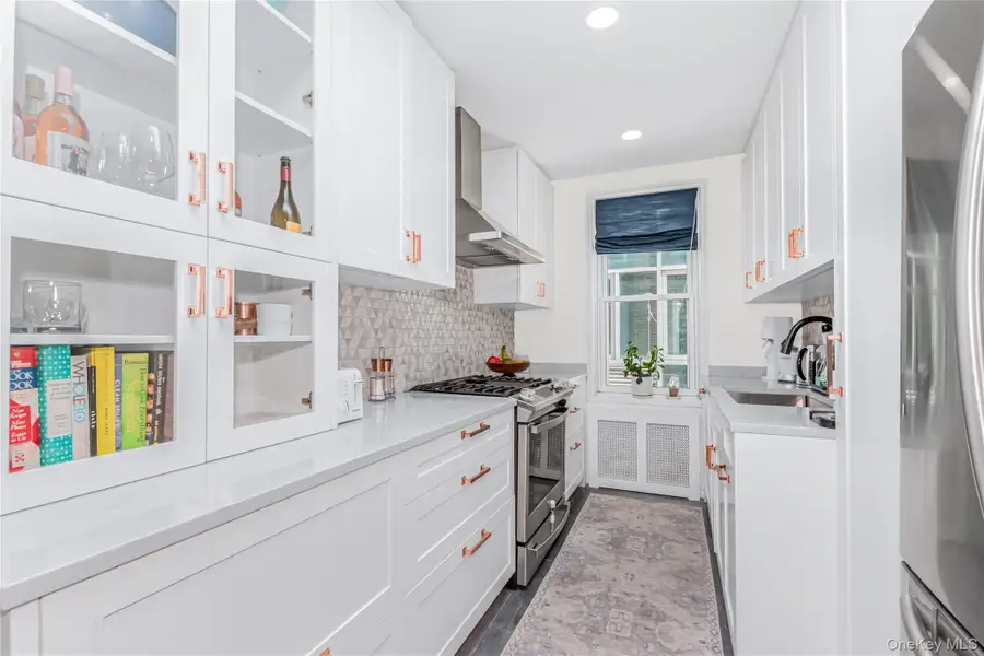 3210 Arlington Avenue #2J, Bronx, NY 10463 - Image #3