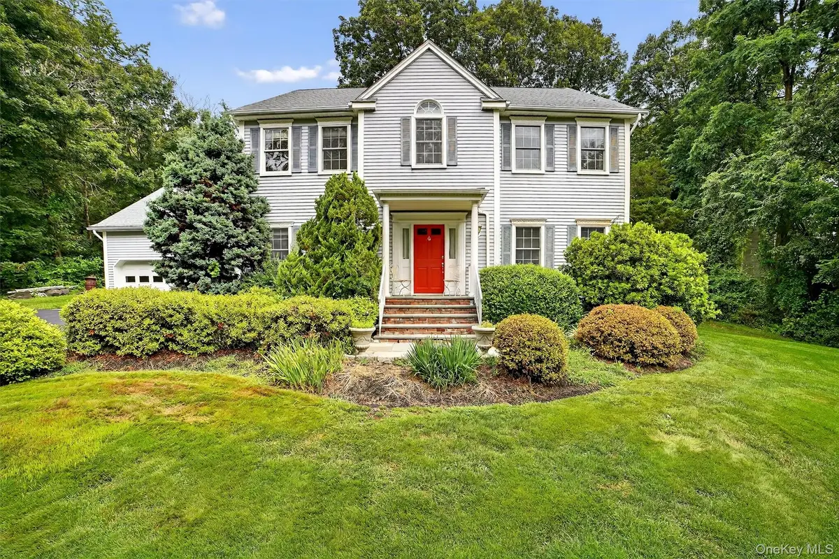 12 Veronica Court, Cortlandt Manor, NY 10567 - Image #1