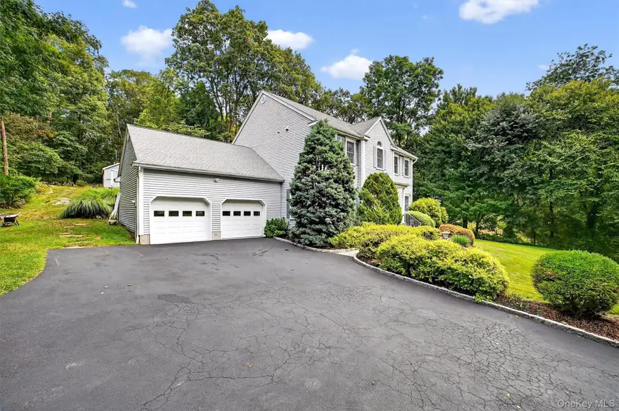 12 Veronica Court, Cortlandt Manor, NY 10567 - Image #3