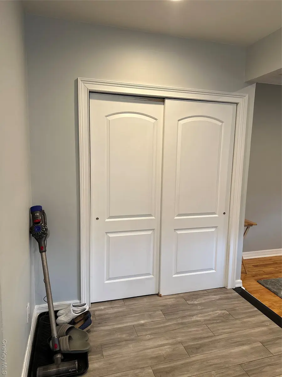 91 Tulip Avenue #E2, Floral Park, NY 11001 - Image #3