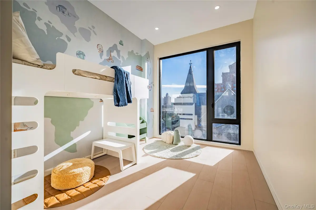 31-16 21st Street #4F, Astoria, NY 11106 - Image #1