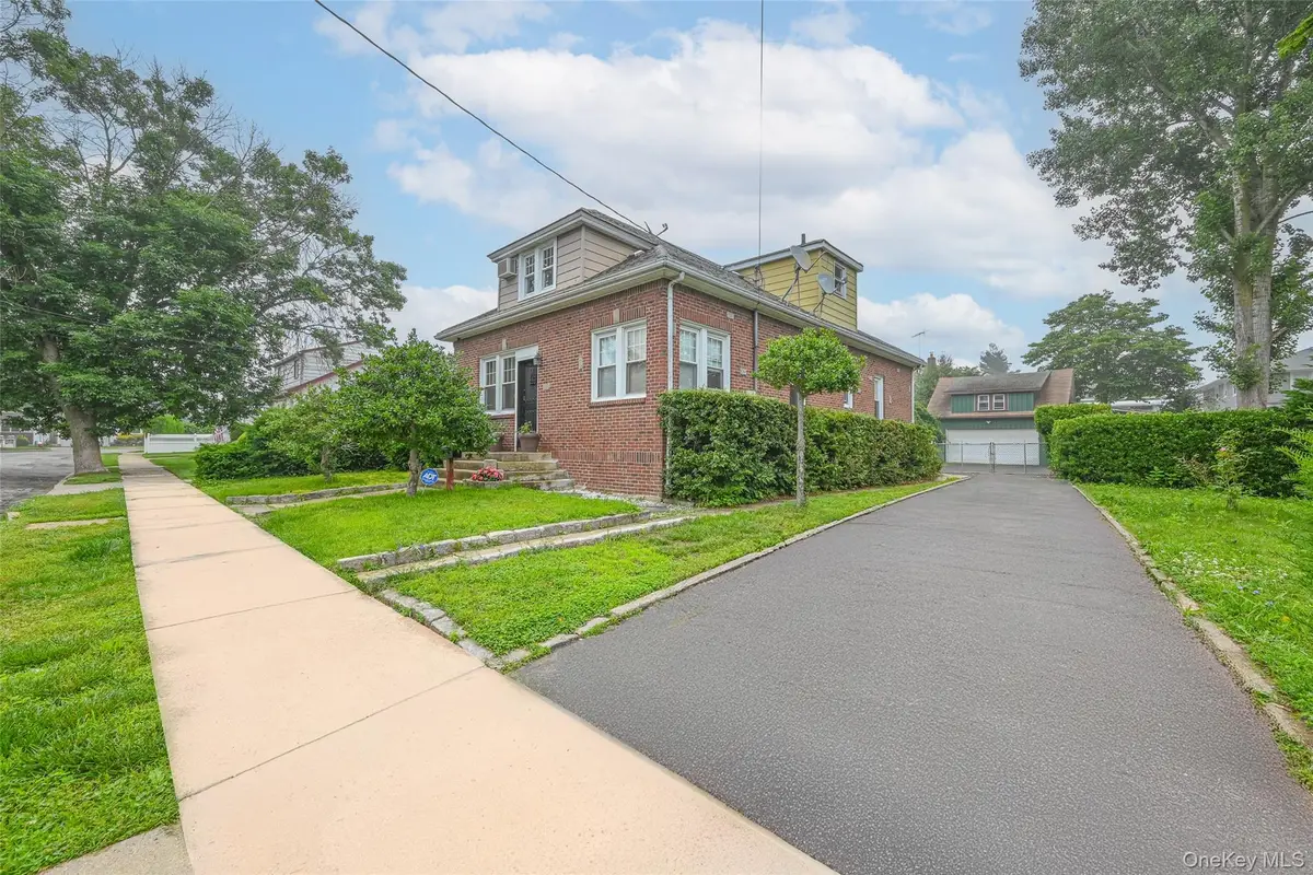 129 Guenther Avenue, Valley Stream, NY 11580 - Image #1