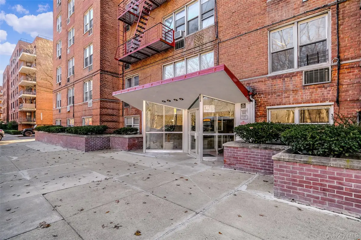 6535 Broadway #2G, Bronx, NY 10471 - Image #1