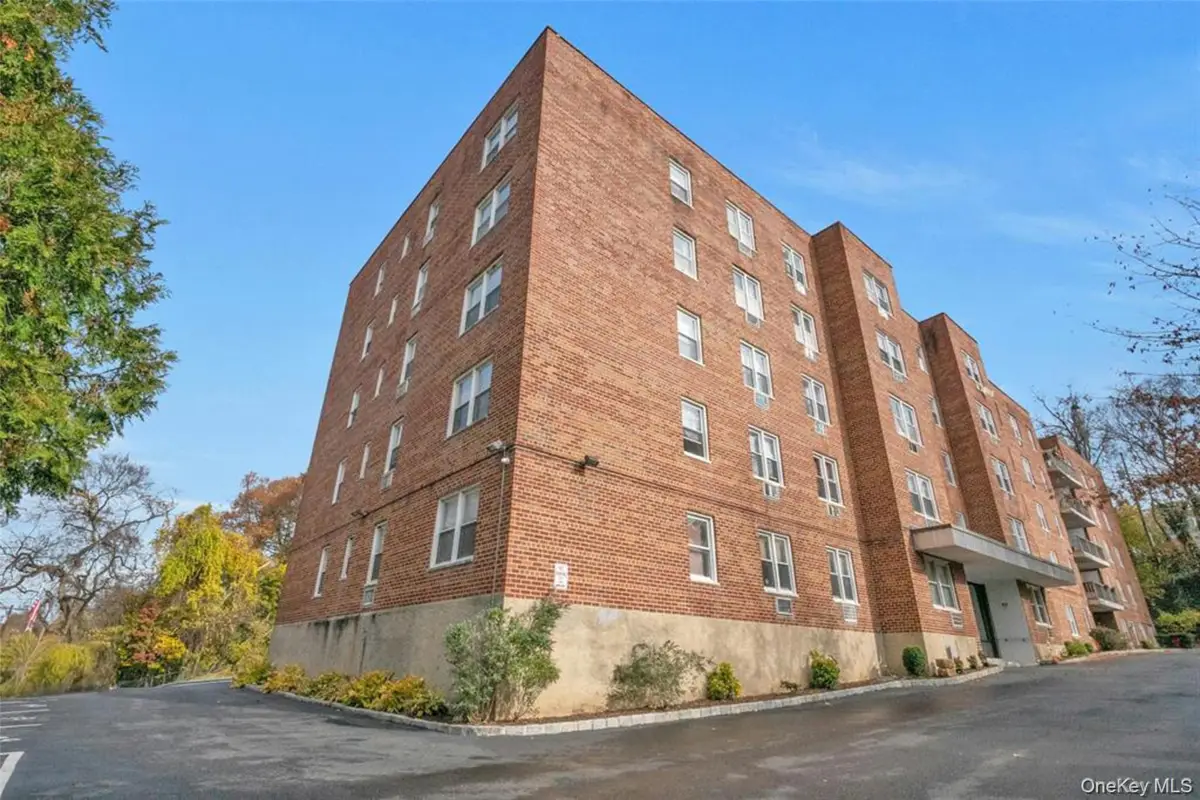 510 Midland Avenue #2H, Yonkers, NY 10704 - Image #1