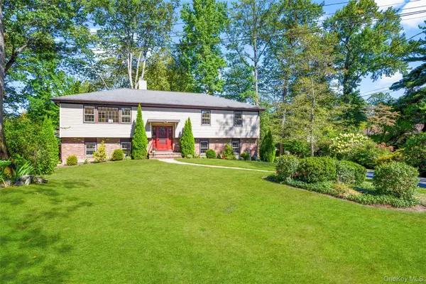 150 Maywood Road, New Rochelle, NY 10804