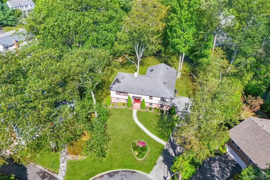 150 Maywood Road, New Rochelle, NY 10804 - Image #3