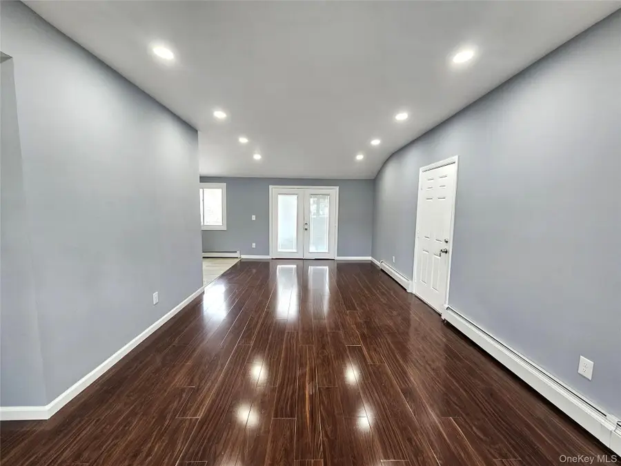 114 Granny Road, Farmingville, NY 11738 - Image #3