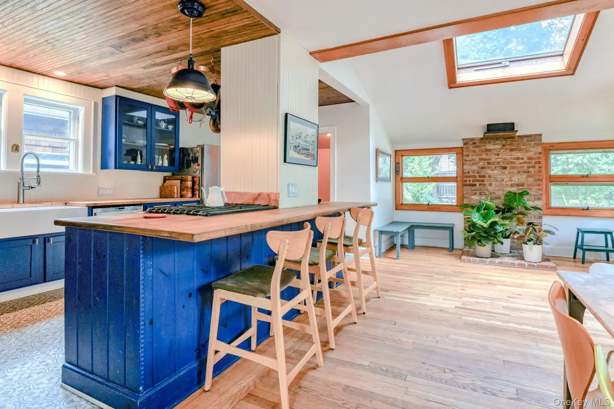 12 Sterling Avenue, Tappan, NY 10983 - Image #1