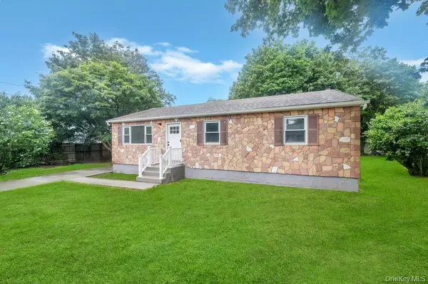 118 S 31st Street, Wyandanch, NY 11798