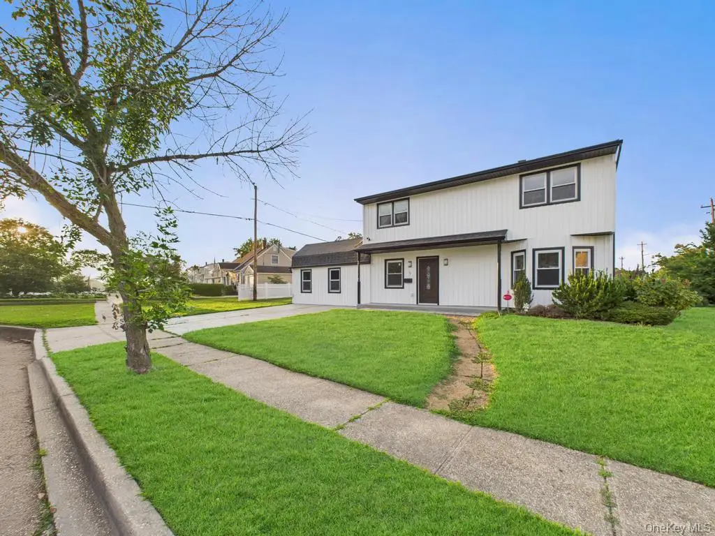 49 Griddle Lane, Levittown, NY 11756 - Image #1