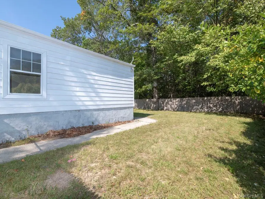 341 Mill Road, Medford, NY 11763 - Image #3