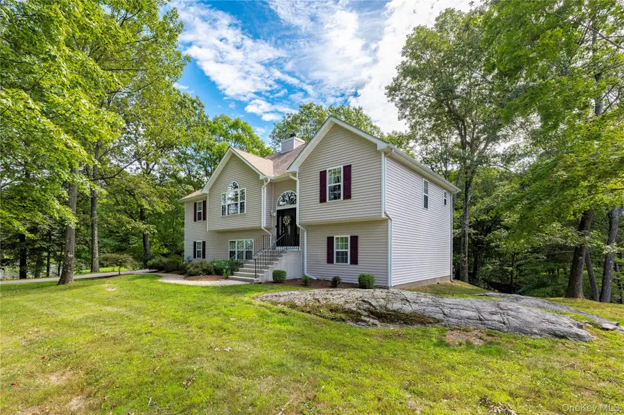 24 Appalachian W, Hopewell Junction, NY 12533 - Image #3