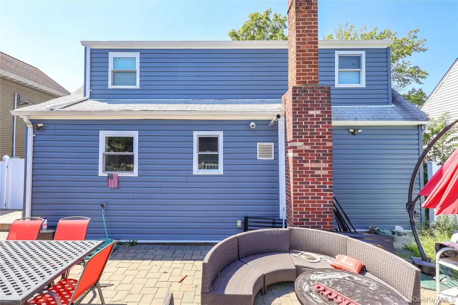 2347 Pine Street, Seaford, NY 11783 - Image #2