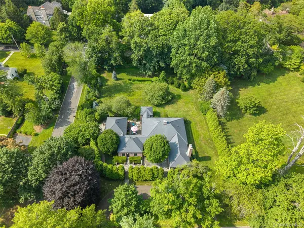 15 Hudson Road E, Irvington, NY 10533