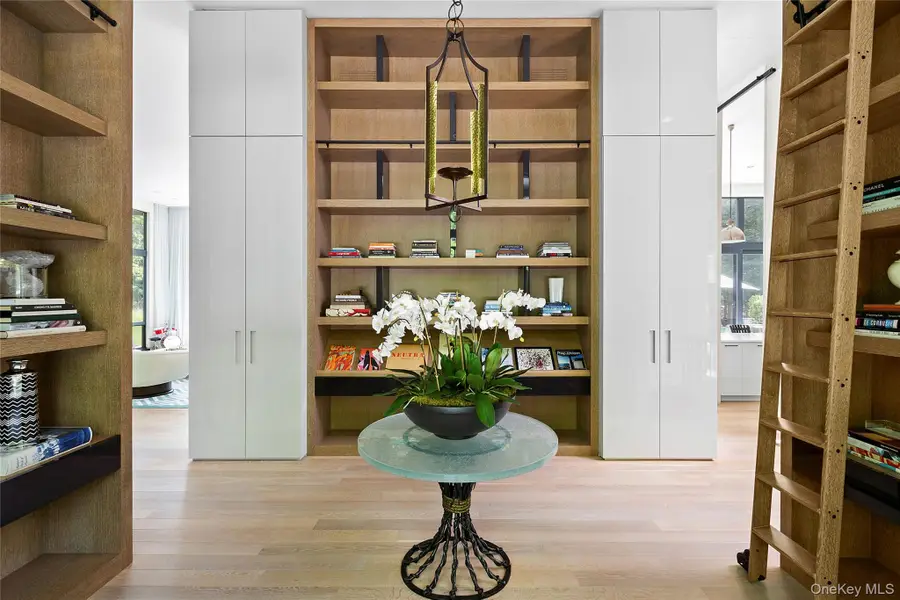 32 Neck Path, East Hampton, NY 11937 - Image #3